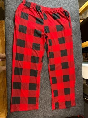Red and Black Plaid Pajama Pants Size Large